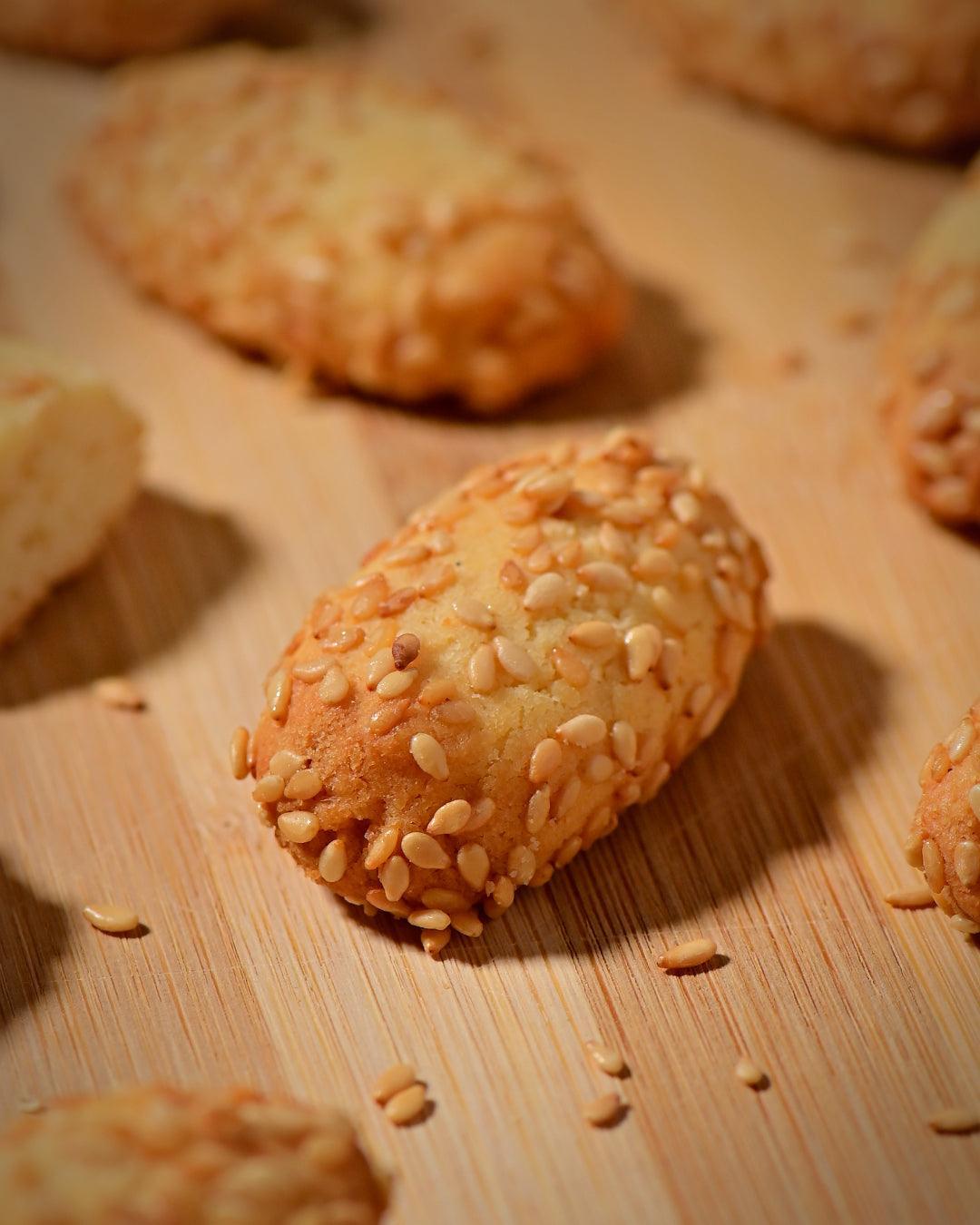 Milk Breadsticks with Sesame Seeds (No Added Sugar) كعك بالسمسم - Amalina Gourmet